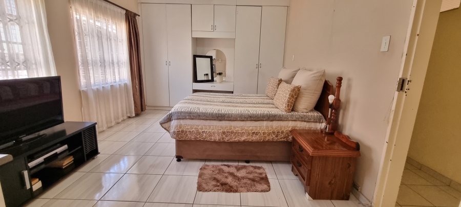 4 Bedroom Property for Sale in Lyndhurst Gauteng