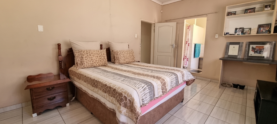4 Bedroom Property for Sale in Lyndhurst Gauteng