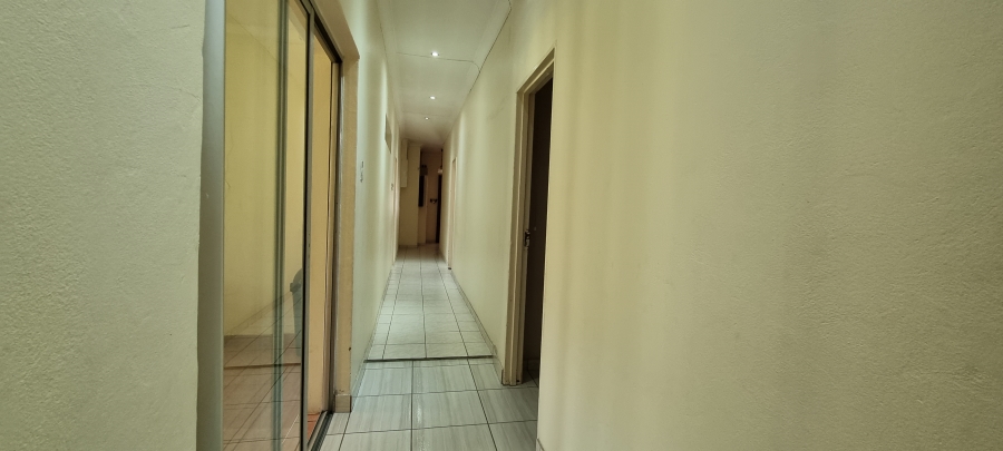 4 Bedroom Property for Sale in Lyndhurst Gauteng