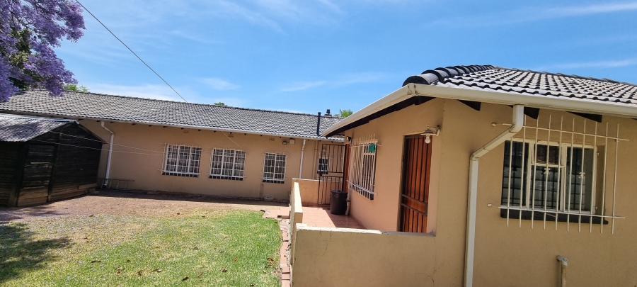4 Bedroom Property for Sale in Lyndhurst Gauteng