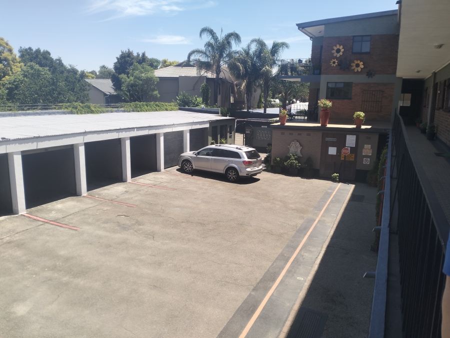 To Let 1 Bedroom Property for Rent in Eden Glen Gauteng