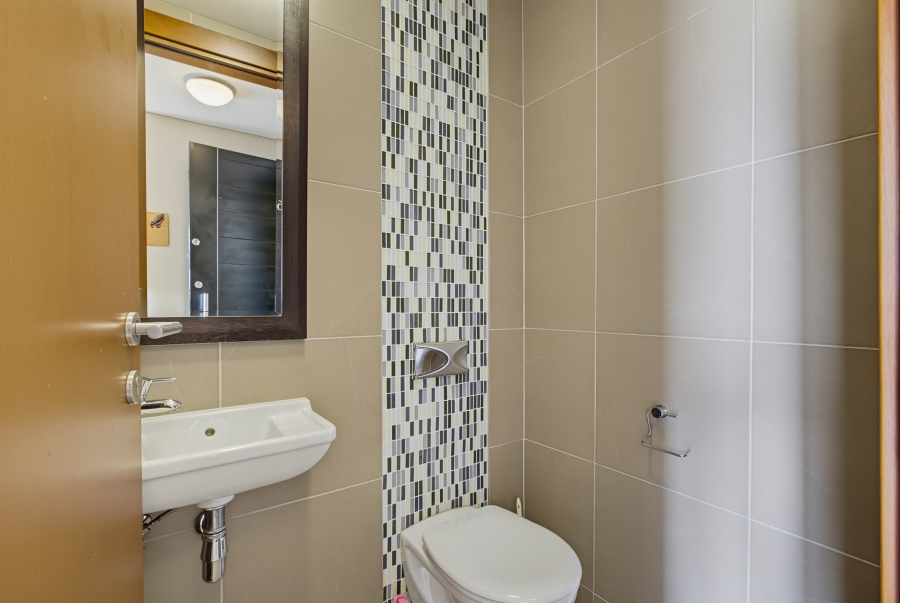 To Let 1 Bedroom Property for Rent in Bedford Gardens Gauteng