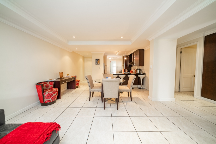 To Let 2 Bedroom Property for Rent in Bedfordview Gauteng