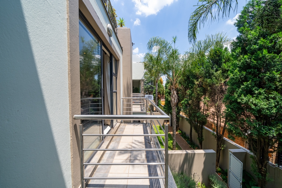 To Let 2 Bedroom Property for Rent in Bedfordview Gauteng