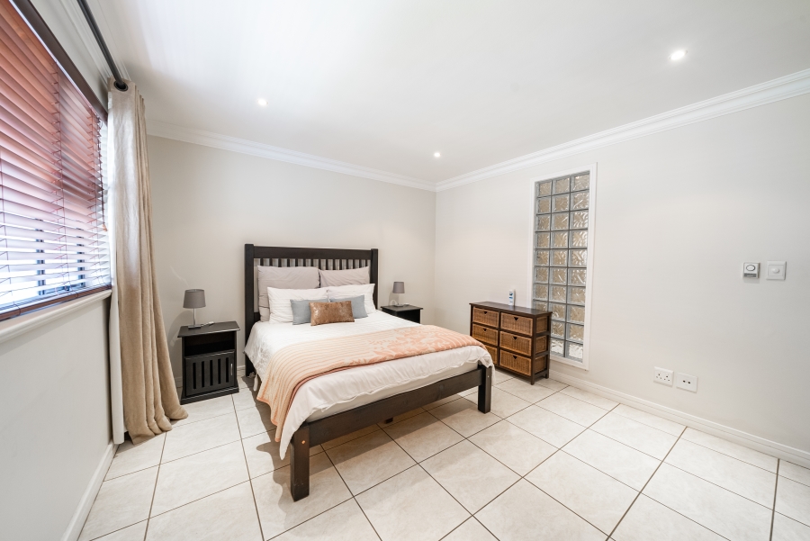 To Let 2 Bedroom Property for Rent in Bedfordview Gauteng