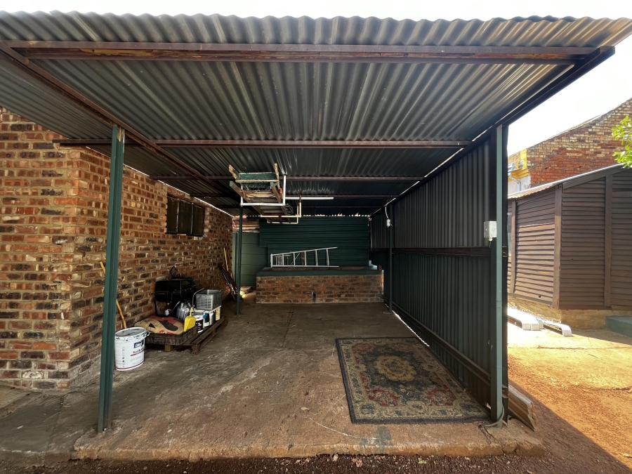 3 Bedroom Property for Sale in Danville Gauteng