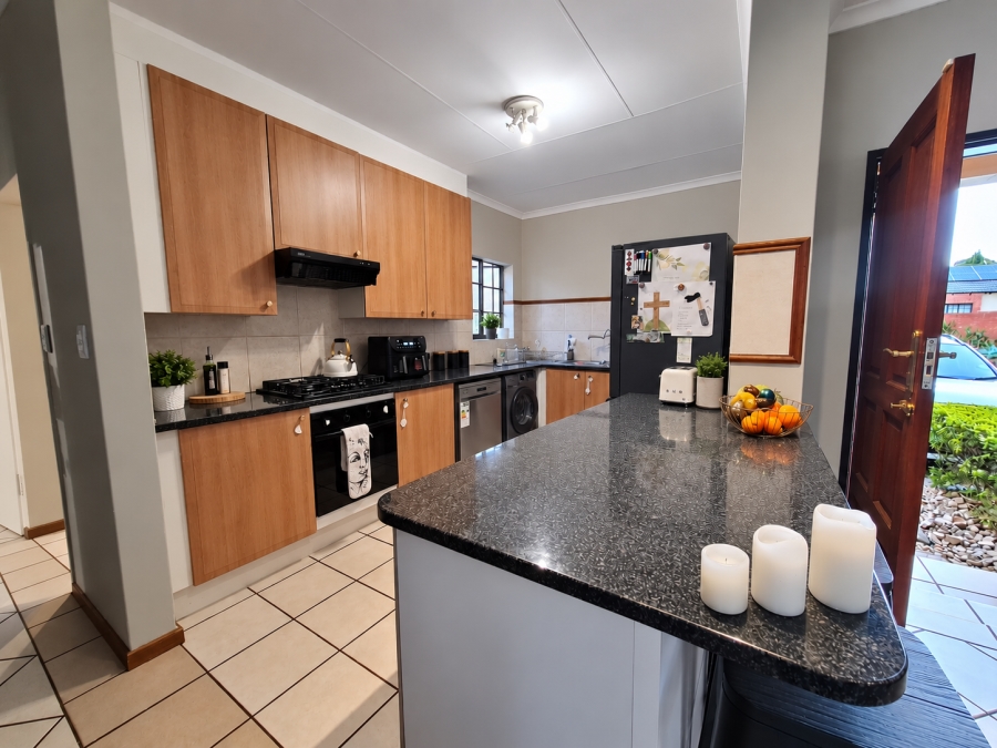 2 Bedroom Property for Sale in Equestria Gauteng