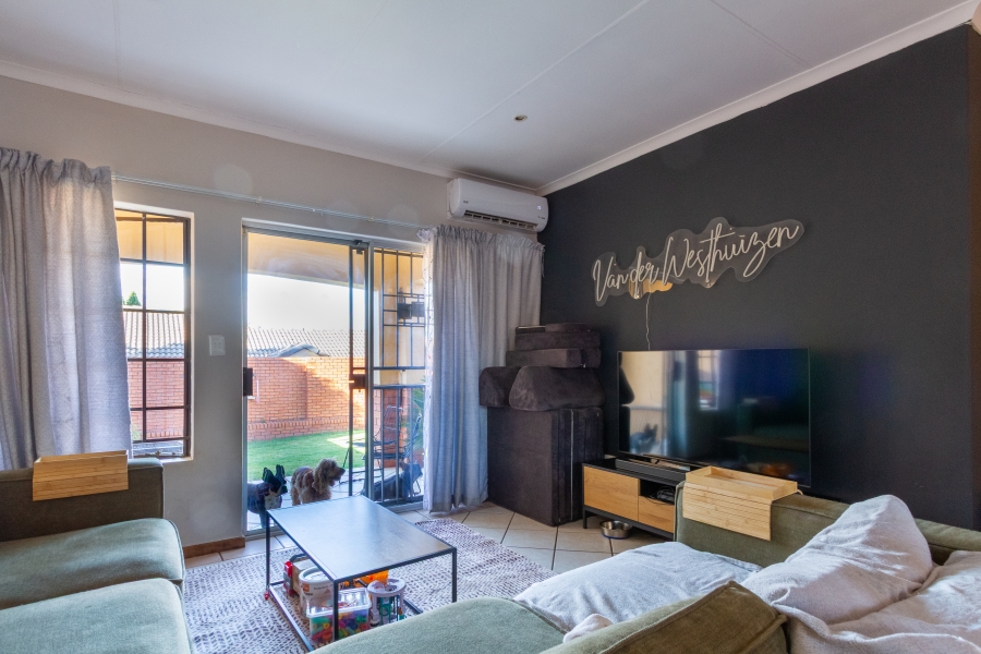 2 Bedroom Property for Sale in Equestria Gauteng