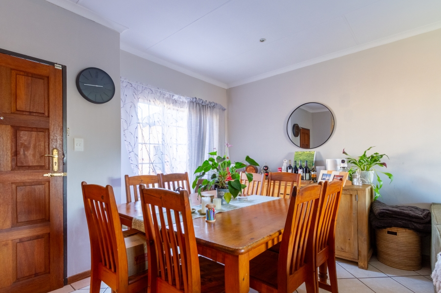 2 Bedroom Property for Sale in Equestria Gauteng