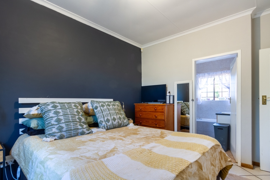 2 Bedroom Property for Sale in Equestria Gauteng