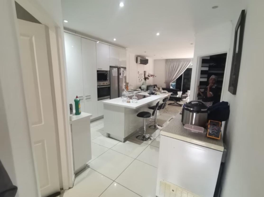 2 Bedroom Property for Sale in Houghton Estate Gauteng