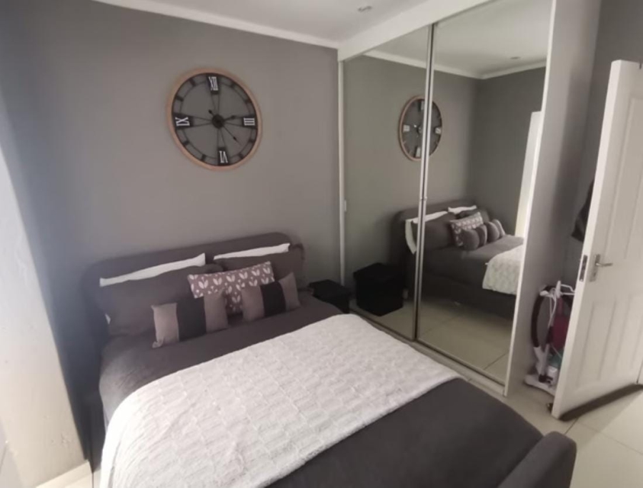 2 Bedroom Property for Sale in Houghton Estate Gauteng