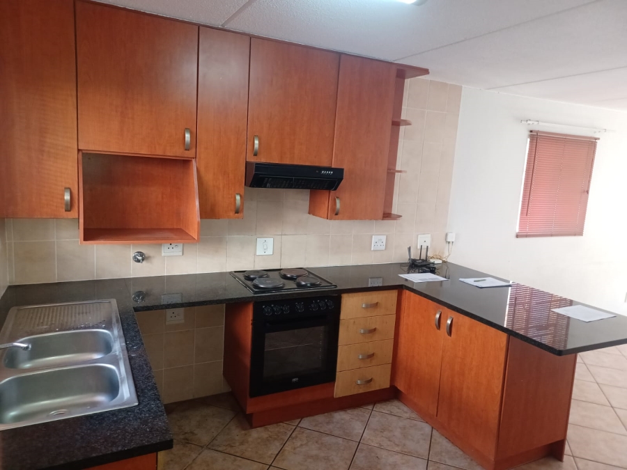 2 Bedroom Property for Sale in Primrose Hill Gauteng