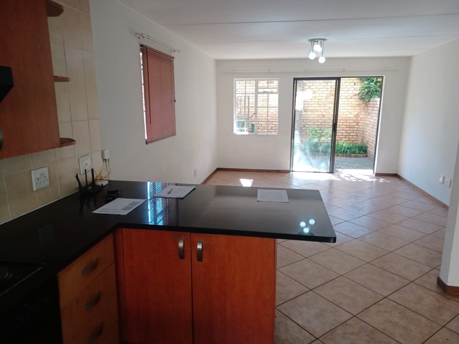 2 Bedroom Property for Sale in Primrose Hill Gauteng