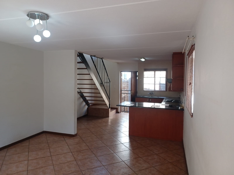 2 Bedroom Property for Sale in Primrose Hill Gauteng