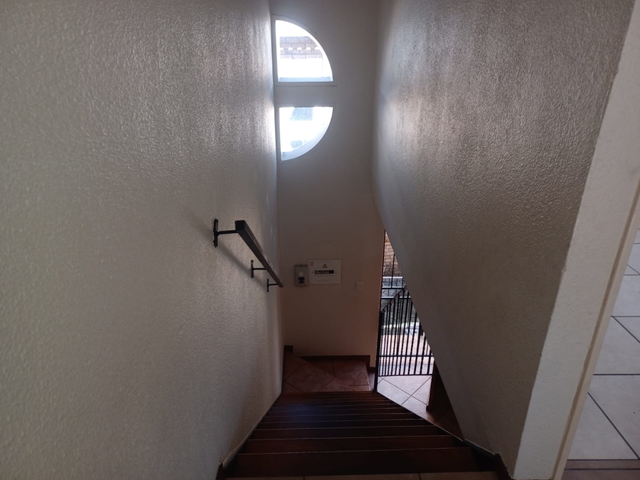 2 Bedroom Property for Sale in Primrose Hill Gauteng