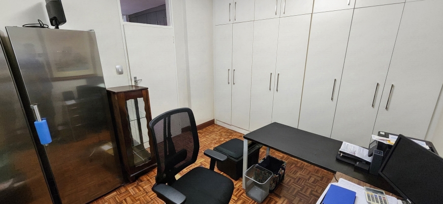 4 Bedroom Property for Sale in Parktown Gauteng