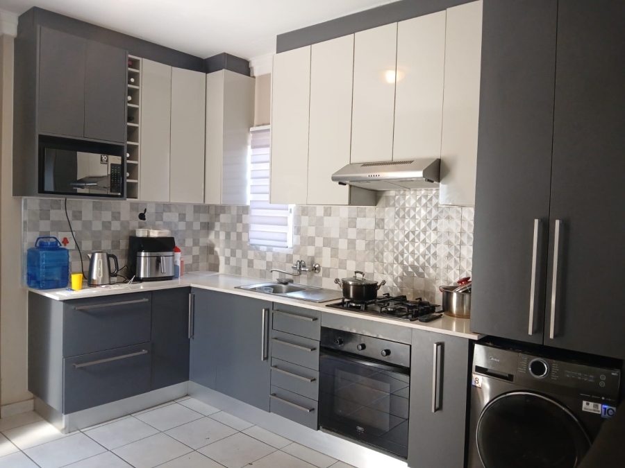 To Let 3 Bedroom Property for Rent in South Hills Gauteng