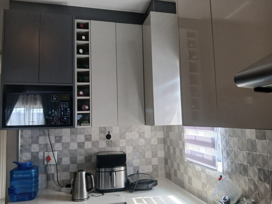 To Let 3 Bedroom Property for Rent in South Hills Gauteng