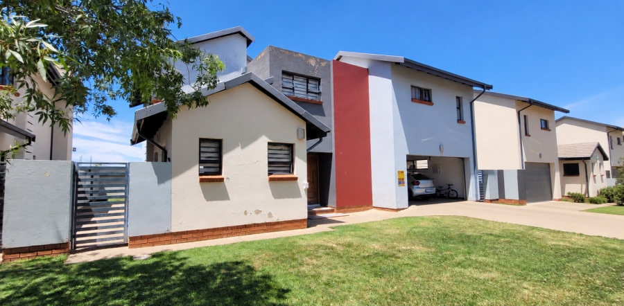 4 Bedroom Property for Sale in Brentwood Park AH Gauteng