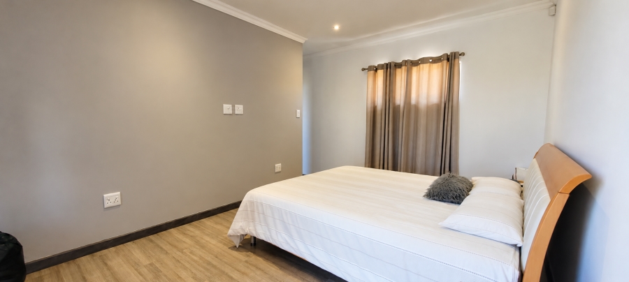 4 Bedroom Property for Sale in Brentwood Park AH Gauteng