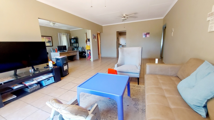 3 Bedroom Property for Sale in Waterkloof Glen Gauteng