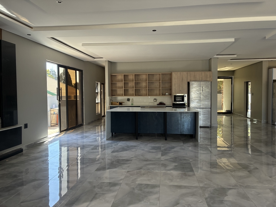 4 Bedroom Property for Sale in Newlands Gauteng
