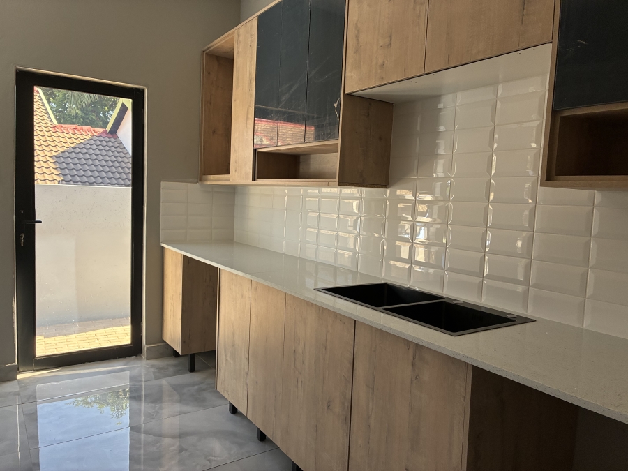 4 Bedroom Property for Sale in Newlands Gauteng