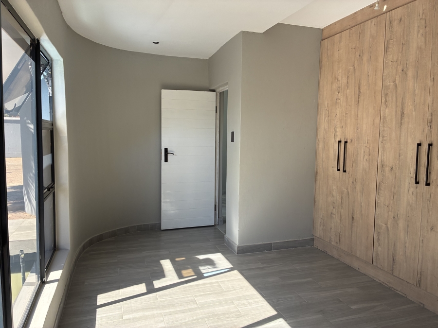 4 Bedroom Property for Sale in Newlands Gauteng