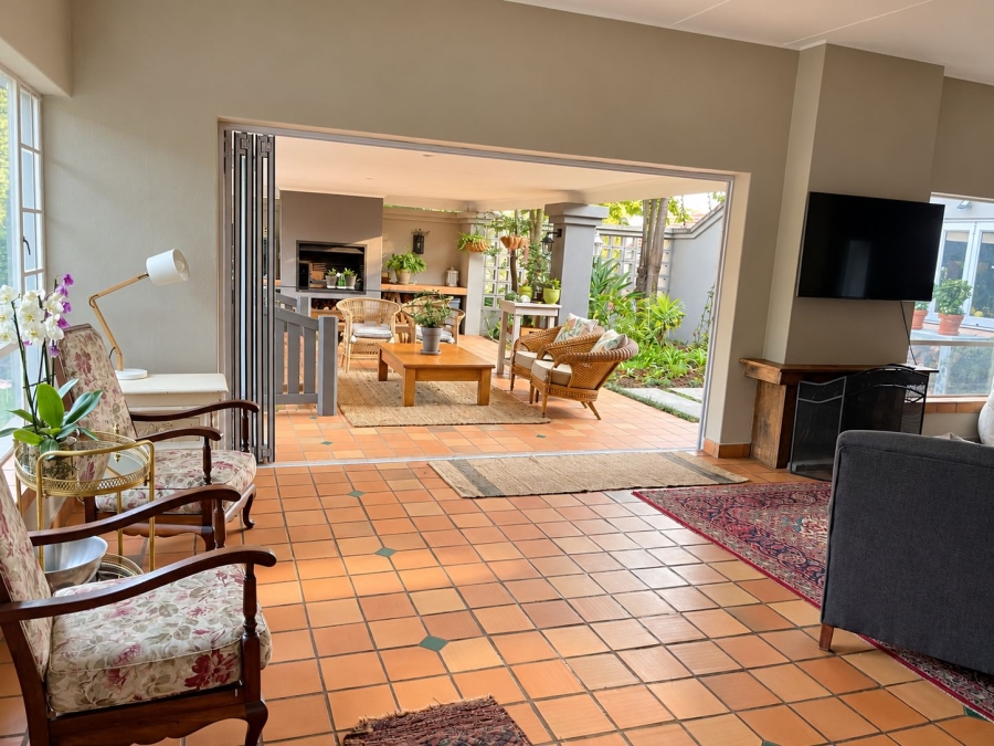3 Bedroom Property for Sale in Waterkloof Gauteng
