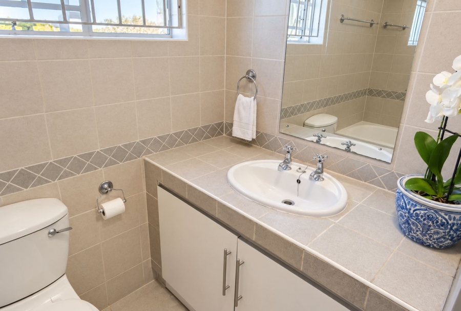 3 Bedroom Property for Sale in Waterkloof Gauteng