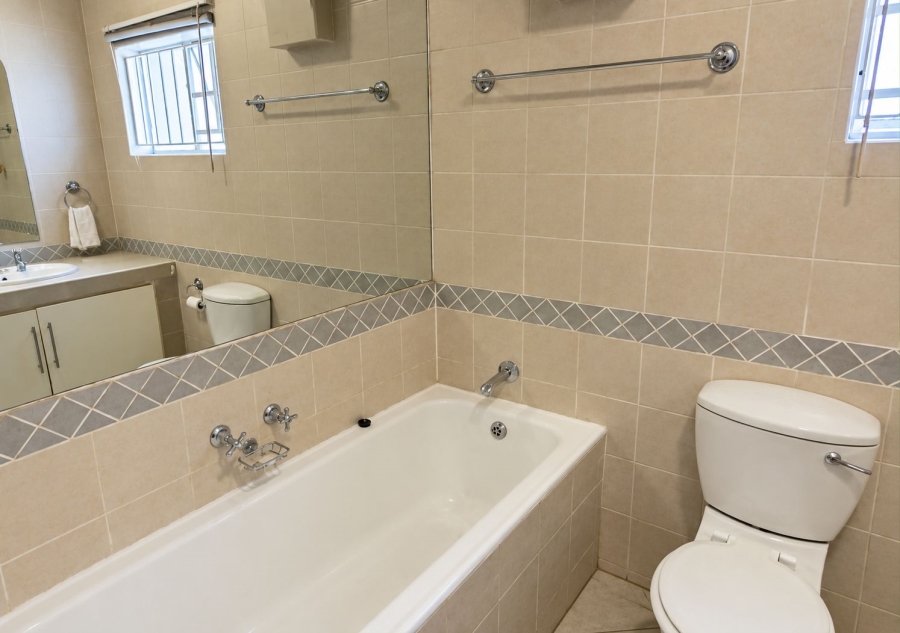 3 Bedroom Property for Sale in Waterkloof Gauteng