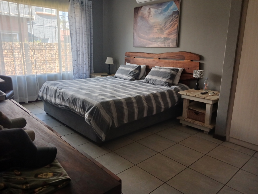 To Let 3 Bedroom Property for Rent in Wierda Park Gauteng