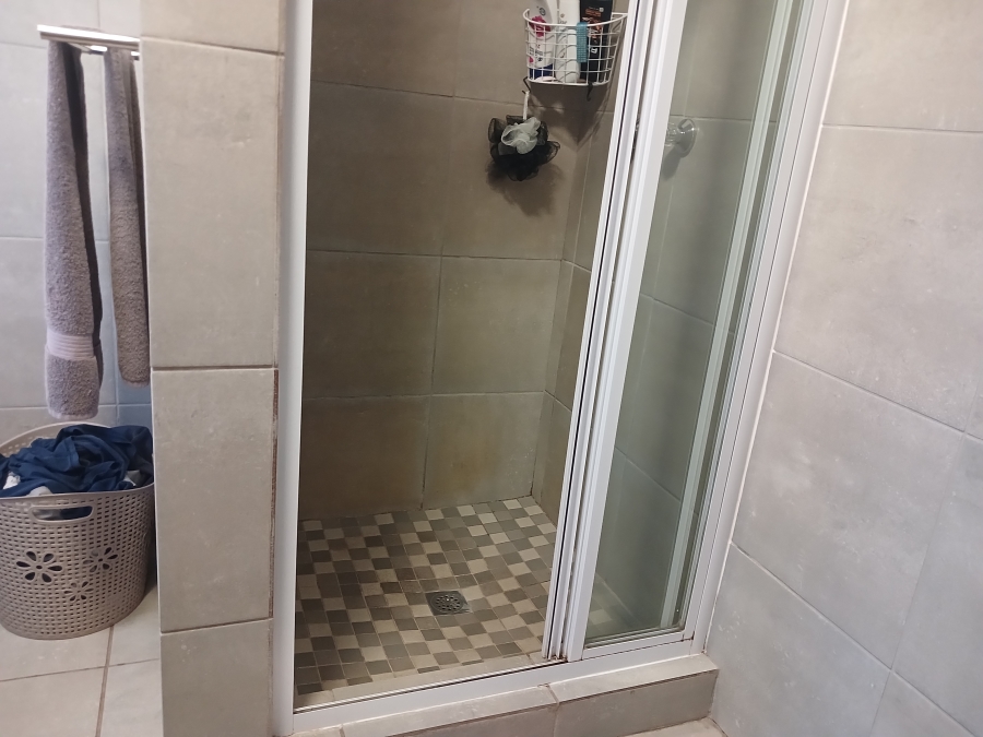 To Let 3 Bedroom Property for Rent in Wierda Park Gauteng