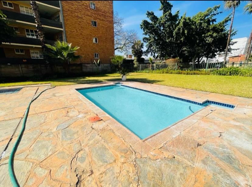 2 Bedroom Property for Sale in Sunnyside Gauteng