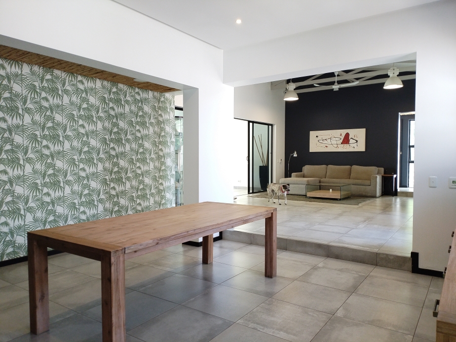 3 Bedroom Property for Sale in Chartwell Gauteng
