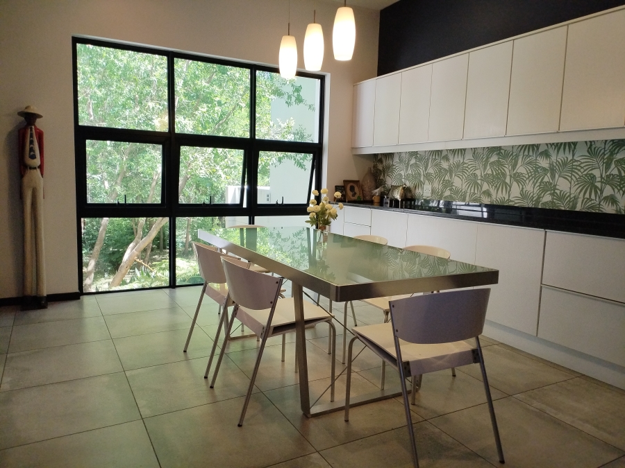 3 Bedroom Property for Sale in Chartwell Gauteng