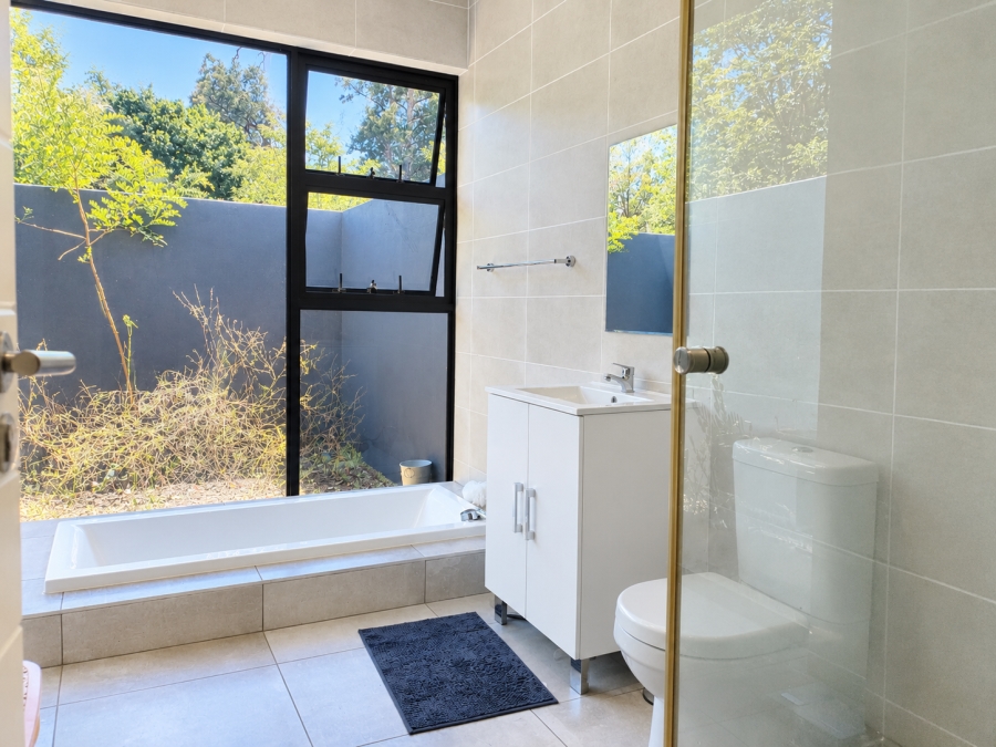 3 Bedroom Property for Sale in Chartwell Gauteng