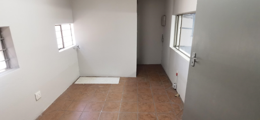 To Let Commercial Property for Rent in Silverton Gauteng