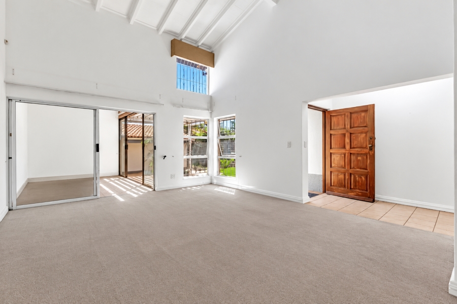 2 Bedroom Property for Sale in Sandown Gauteng