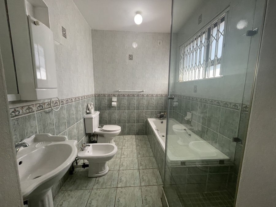 5 Bedroom Property for Sale in Albemarle Gauteng