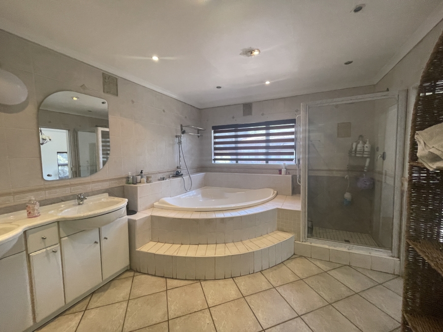 5 Bedroom Property for Sale in Albemarle Gauteng