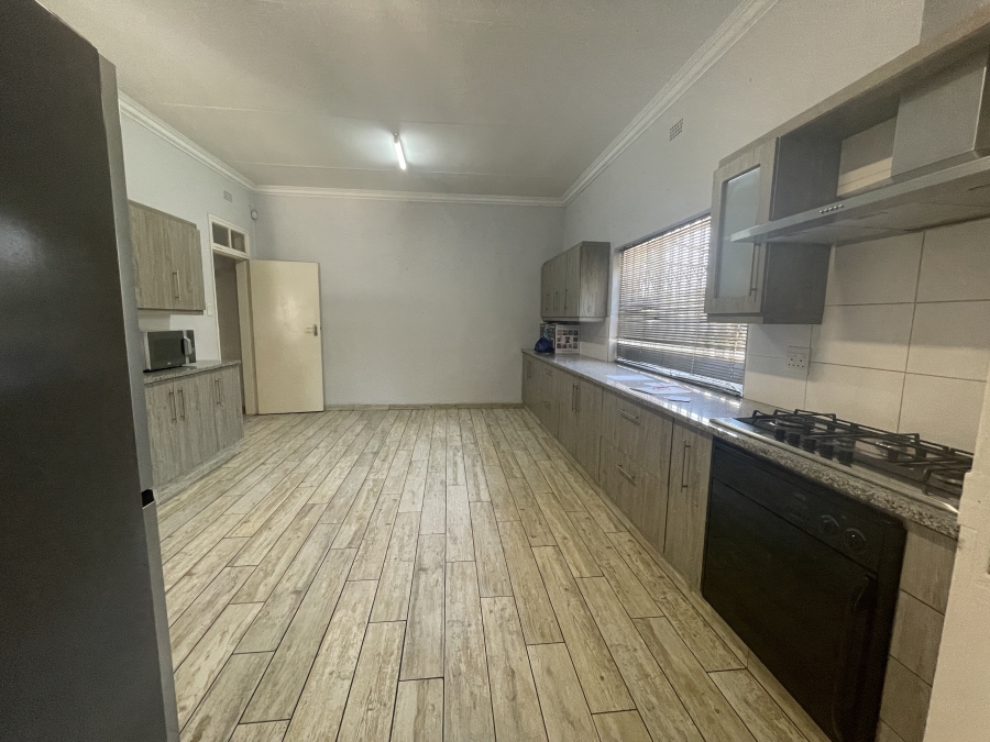 3 Bedroom Property for Sale in Parkhill Gardens Gauteng