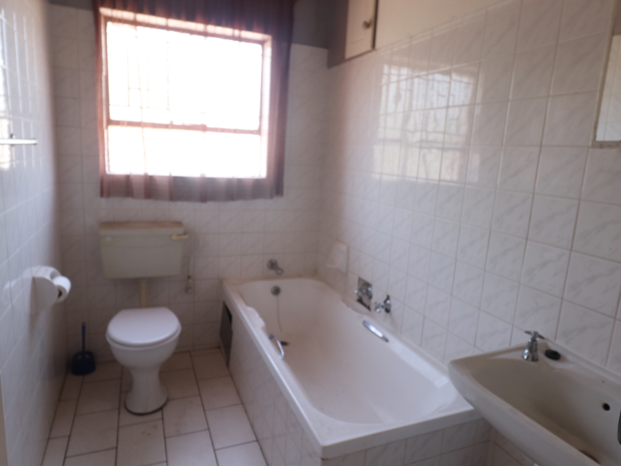 To Let 2 Bedroom Property for Rent in Nimrod Park Gauteng