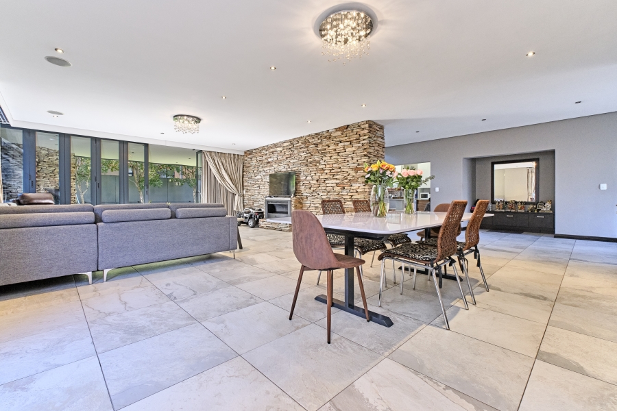 4 Bedroom Property for Sale in Waterfall Country Village Gauteng