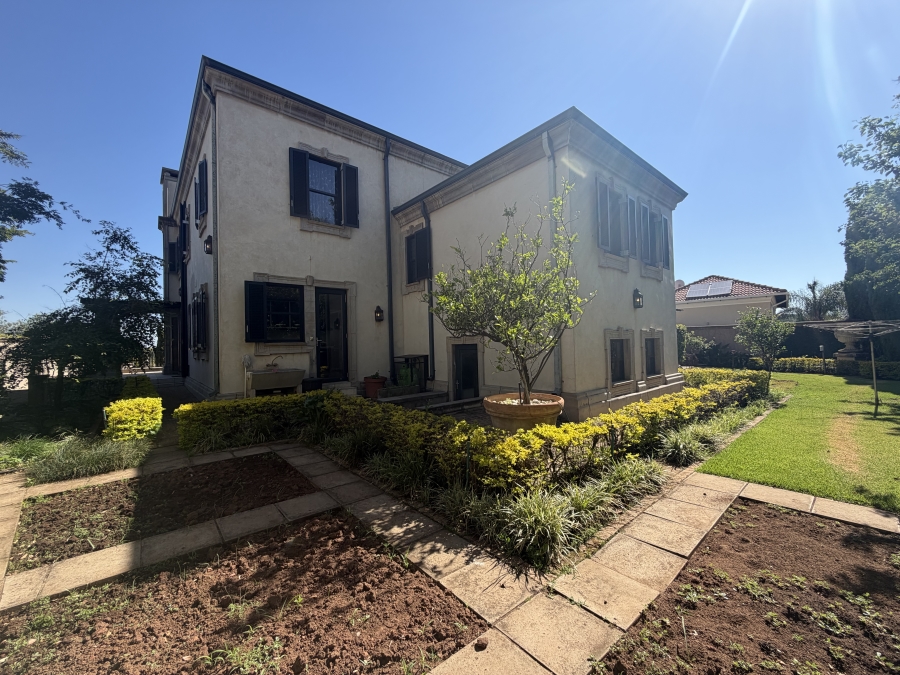 5 Bedroom Property for Sale in Waterkloof Ridge Gauteng