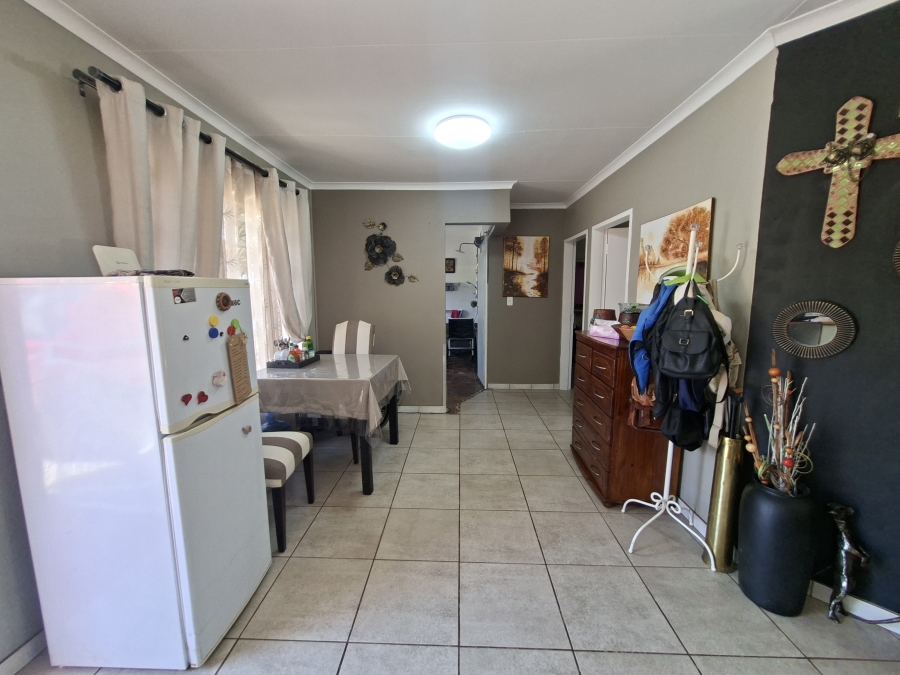 3 Bedroom Property for Sale in Die Wilgers Gauteng