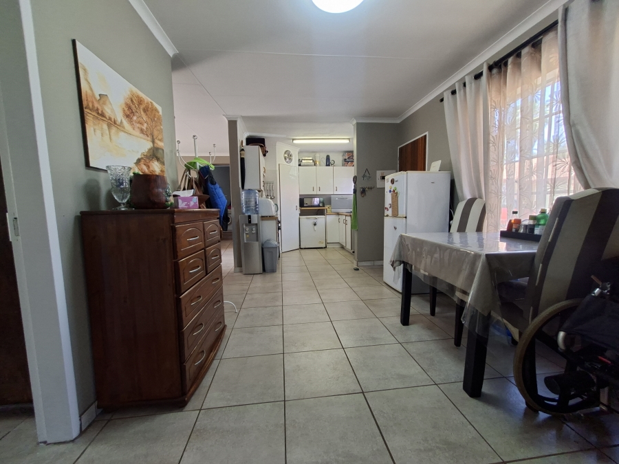 3 Bedroom Property for Sale in Die Wilgers Gauteng