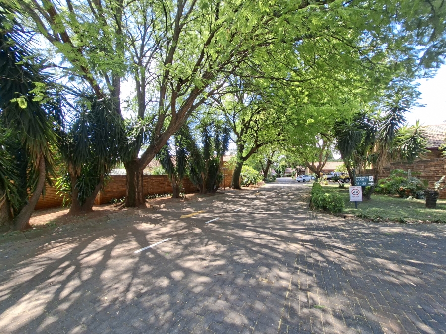 3 Bedroom Property for Sale in Die Wilgers Gauteng