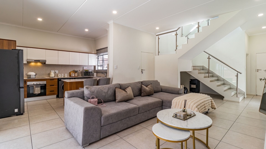 3 Bedroom Property for Sale in Sunninghill Gauteng